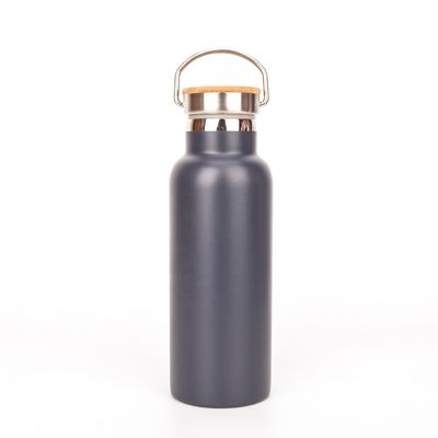 500ml 17oz personalizou o pó cinzento isolado da garrafa de água que reveste o tamanho de 7.8*23cm